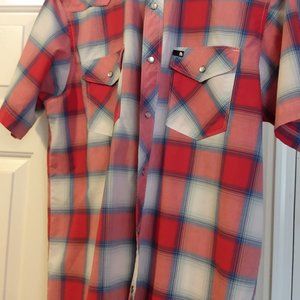 Men's Medium Button Up Collared Shirt